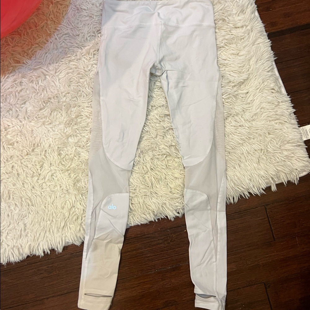 Small White Alo leggings